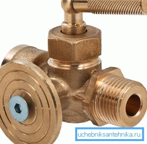 Valvola a sfera a 3 vie per manometro ha una piattaforma speciale per l'installazione di strumenti di misura Valvola a sfera a 3 vie per manometro ha una piattaforma speciale per l'installazione di strumenti di misura