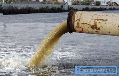 E poi un impianto di depurazione prende l'acqua da questo fiume ... E poi un impianto di depurazione prende l'acqua da questo fiume ...