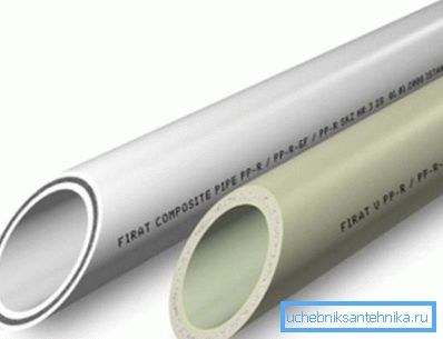 Tubo in polipropilene rinforzato con fibre. Tubo in polipropilene rinforzato con fibre.