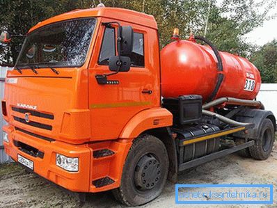 1166 Camion aspirapolvere