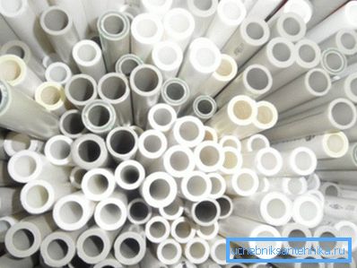 Assortimento di tubi di plastica adatti Assortimento di tubi di plastica adatti
