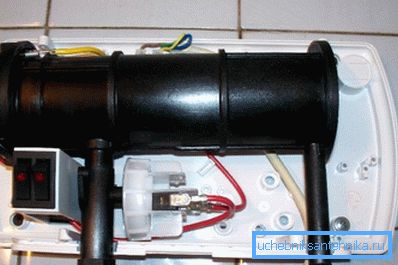 Atmor Basic 3.5 KW, vista interna. Atmor Basic 3.5 KW, vista interna.