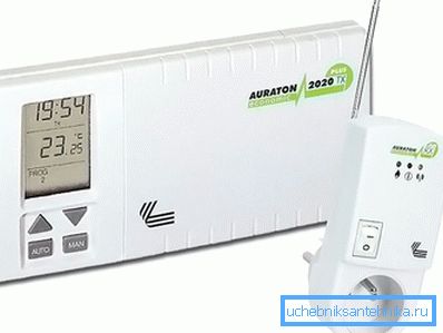 Regolazione automatica della temperatura nei radiatori Regolazione automatica della temperatura nei radiatori