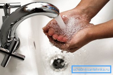 Funzionamento ininterrotto del lavabo