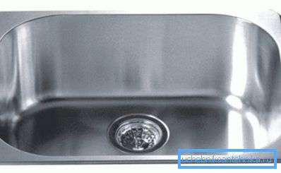 A causa di questa composizione, l'acciaio manterrà il suo aspetto originale durante l'intera vita. A causa di questa composizione, l'acciaio manterrà il suo aspetto originale durante l'intera vita.