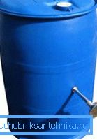 La canna da doccia da 220 litri con riscaldamento è progettata per un numero elevato di utenti. La canna da doccia da 220 litri con riscaldamento è progettata per un numero elevato di utenti.