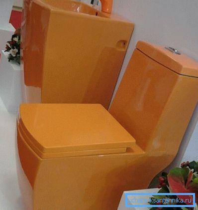 La maggior parte dei produttori, per compensare i costi di produzione, crea un set insieme a un lavabo e lo vende solo insieme.