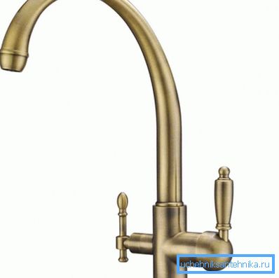 Miscelatore di bronzo Miscelatore di bronzo