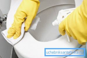 Anche la pulizia del sedile è molto importante. Anche la pulizia del sedile è molto importante.