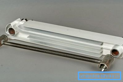 Per capire quale radiatore bimetallico scegliere, dovresti studiarne la struttura. Per capire quale radiatore bimetallico scegliere, dovresti studiarne la struttura.