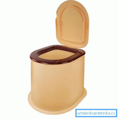 WC di plastica del paese WC di plastica del paese