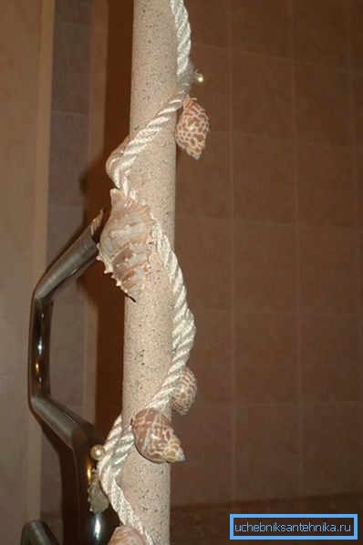 Mascherare la pipa con conchiglie