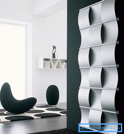 I modelli di designer sembrano grandiosi, ma il loro costo è più volte, o addirittura dozzine di volte più alto I modelli di designer sembrano grandiosi, ma il loro costo è più volte, o addirittura dozzine di volte più alto