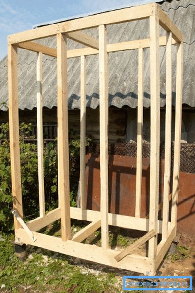 Per una maggiore resistenza a volte installare rack aggiuntivi. Per una maggiore resistenza a volte installare rack aggiuntivi.
