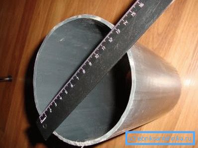 Per le acque reflue, è adatto uno spessore della parete di 3,2 mm. Per le acque reflue, è adatto uno spessore della parete di 3,2 mm.