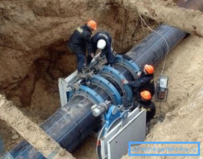 Per le comunicazioni poste in profondità (nella foto), la rigidità degli anelli è di fondamentale importanza Per le comunicazioni poste in profondità (nella foto), la rigidità degli anelli è di fondamentale importanza