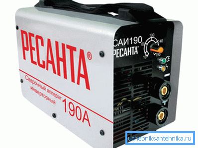 Il dispositivo più economico sarà adatto ai nostri scopi: la necessità di corrente non supererà i 30 amp. Il dispositivo più economico sarà adatto ai nostri scopi: la necessità di corrente non supererà i 30 amp.