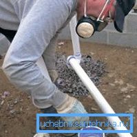 La colla può essere utilizzata per la giunzione dei tubi La colla può essere utilizzata per la giunzione dei tubi