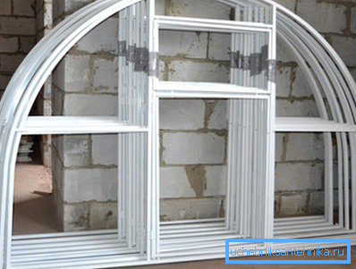 Telaio per serra realizzato in fabbrica verniciato opzionale Telaio per serra realizzato in fabbrica verniciato opzionale