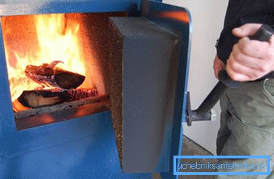 La legna da ardere è stata e rimane uno dei combustibili più convenienti e popolari. La legna da ardere è stata e rimane uno dei combustibili più convenienti e popolari.