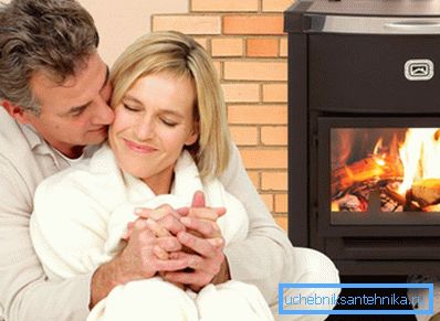Stufa a legna - fonte di calore semplice ed efficiente Stufa a legna - fonte di calore semplice ed efficiente