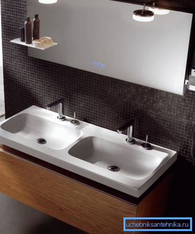 Lavabo doppio - una grande scelta per una famiglia numerosa.