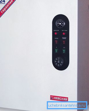 Impianto di riscaldamento elettrico con elementi riscaldanti di produzione russa. Impianto di riscaldamento elettrico con elementi riscaldanti di produzione russa.