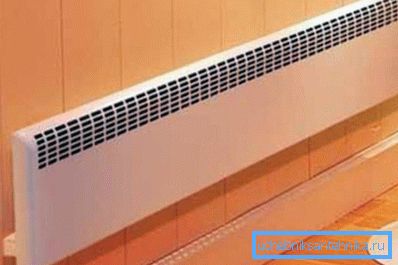 Il convettore elettrico (nella foto) è un modo efficiente, ma non economico, di riscaldamento Il convettore elettrico (nella foto) è un modo efficiente, ma non economico, di riscaldamento