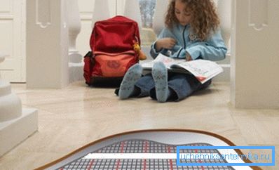 L'elettricità è un ottimo modo per riscaldare un appartamento o una casa. L'elettricità è un ottimo modo per riscaldare un appartamento o una casa.