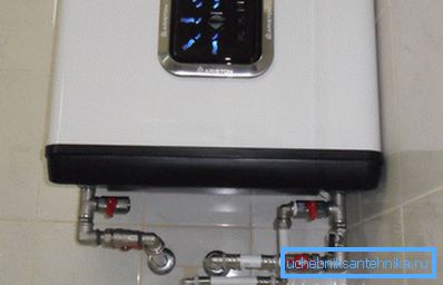 I progetti elettronici e programmabili consentono un monitoraggio e un controllo più completi del processo di riscaldamento dell'acqua I progetti elettronici e programmabili consentono un monitoraggio e un controllo più completi del processo di riscaldamento dell'acqua