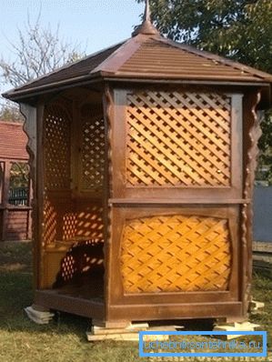 Un'altra soluzione di design originale per pareti. Un'altra soluzione di design originale per pareti.