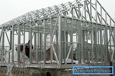 Foto dell'edificio, pronta per la rifinitura Foto dell'edificio, pronta per la rifinitura
