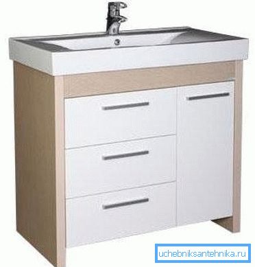 Photo cabinet con cassetti. Photo cabinet con cassetti.