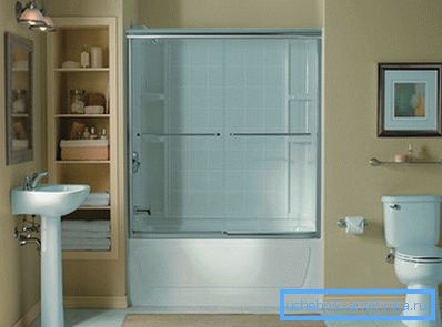 Le dimensioni del box doccia determinano in gran parte il design del bagno della tua casa. Le dimensioni del box doccia determinano in gran parte il design del bagno della tua casa.