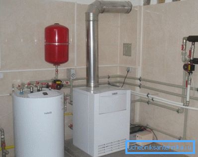 Sistema di riscaldamento dell'acqua della caldaia a gas