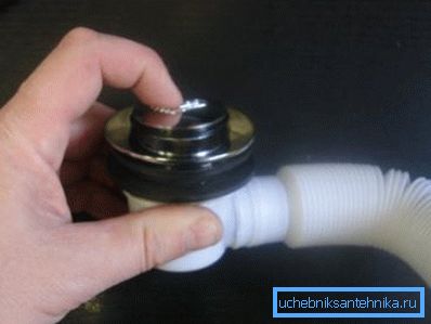 Sifone corrugato con valvola Sifone corrugato con valvola