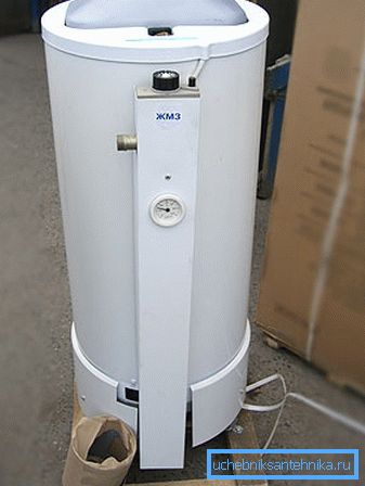 Pronto per l'installazione di scaldabagno a gas. Pronto per l'installazione di scaldabagno a gas.