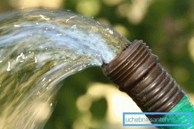 Buone pressioni e acqua sono necessarie per le persone e le piante! Buone pressioni e acqua sono necessarie per le persone e le piante!
