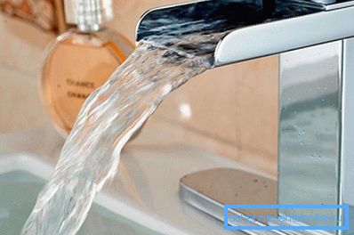 Buona pressione dell'acqua Buona pressione dell'acqua