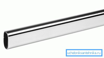 La struttura perfettamente liscia contribuisce alla durabilità del rivestimento, quindi per molti anni non cambia il suo aspetto originale