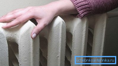 L'istruzione SNiP richiede di limitare rigorosamente la temperatura massima. L'istruzione SNiP richiede di limitare rigorosamente la temperatura massima.