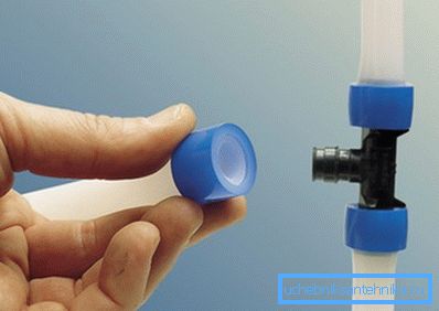 I prodotti realizzati in polietilene reticolato sono facili da installare. I prodotti realizzati in polietilene reticolato sono facili da installare.