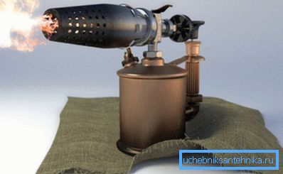 Come scongelare una pipa ad acqua con una fiamma ossidrica Come scongelare una pipa ad acqua con una fiamma ossidrica