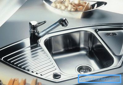 Quale lavello della cucina è meglio dell'acciaio inossidabile - singolo o doppio? Quale lavello della cucina è meglio dell'acciaio inossidabile - singolo o doppio?
