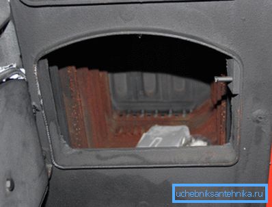 Le caldaie classiche sono caratterizzate dalla semplicità del design e da una grande camera di combustione. Le caldaie classiche sono caratterizzate dalla semplicità del design e da una grande camera di combustione.