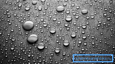 Condensare sul water Condensare sul water