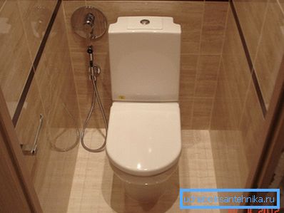 Il design può essere installato anche nel bagno più vicino Il design può essere installato anche nel bagno più vicino