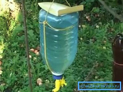 Gru, incorporata nel pallone.