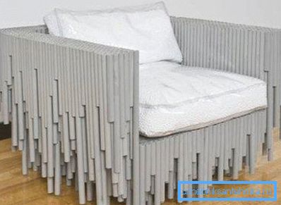La sedia, realizzata in materiali di polipropilene, ha un aspetto originale, ma allo stesso tempo ha un costo elevato, poiché la sua fabbricazione richiede un gran numero di tubi e colla speciale La sedia, realizzata in materiali di polipropilene, ha un aspetto originale, ma allo stesso tempo ha un costo elevato, poiché la sua fabbricazione richiede un gran numero di tubi e colla speciale