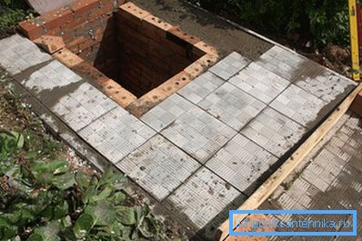 Rivestimento in calcestruzzo piastrellato